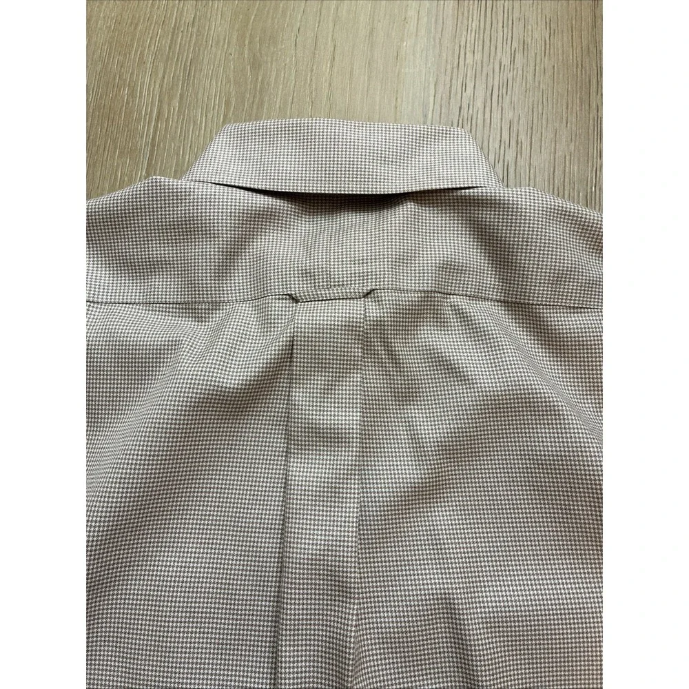Gold Label Roundtree & Yorke Fitted Sz 15 1/2x 34 Non-Iron Button-Up LS Brown
